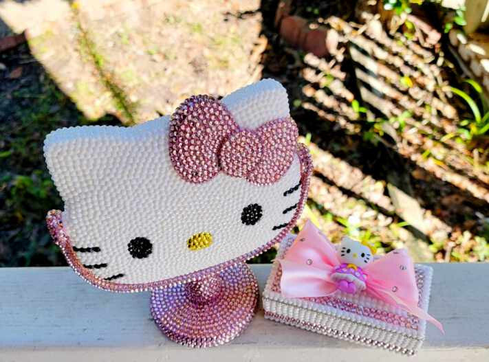 Handset Rhinestoned Hello Kitty desk mirror and 3D printed keepsake box